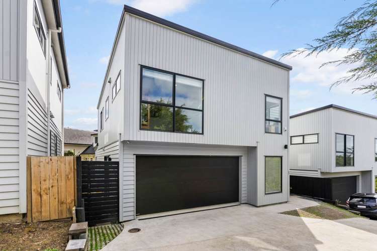 261b Glenfield Road Hillcrest_17