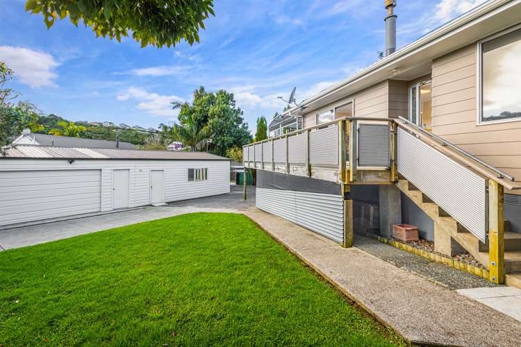 14 Camphora Place Ranui_2