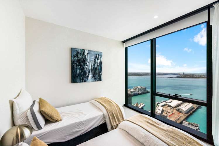 4401/10 Commerce Street City Centre_18