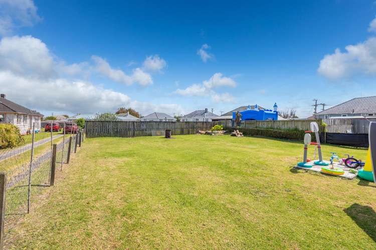 4 Smith Avenue Huntly_13