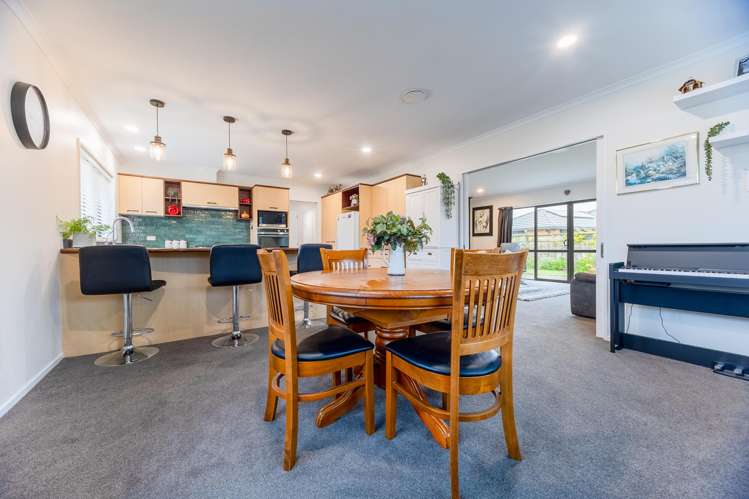 130 Weggery Drive Waikanae Beach_8