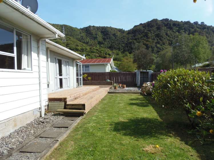 196 California Drive Totara Park_2