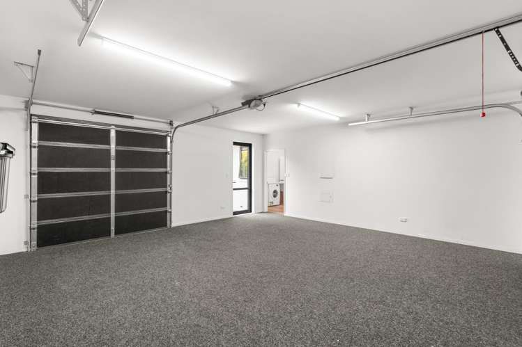 139 Springs Road Hornby_18