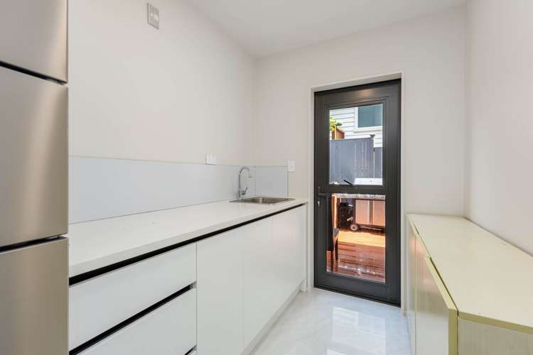 48A Fernhill Way Albany_24