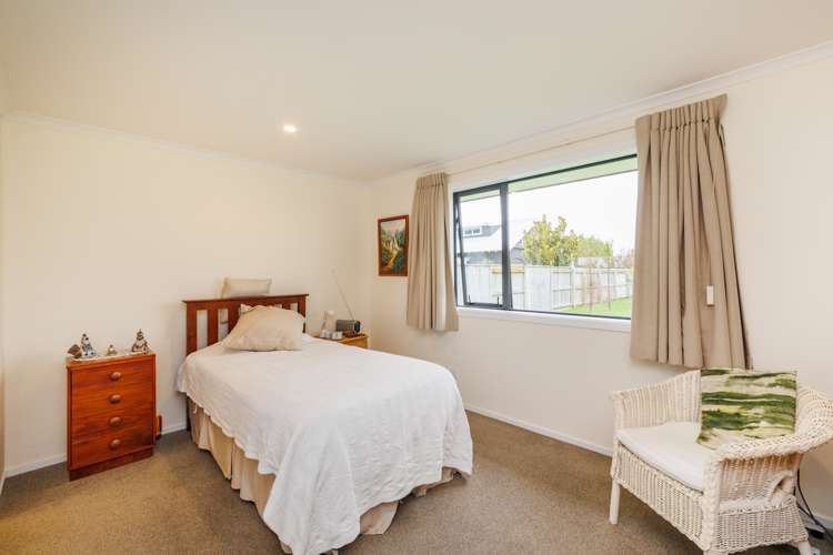77 Pharazyn Street Feilding_16