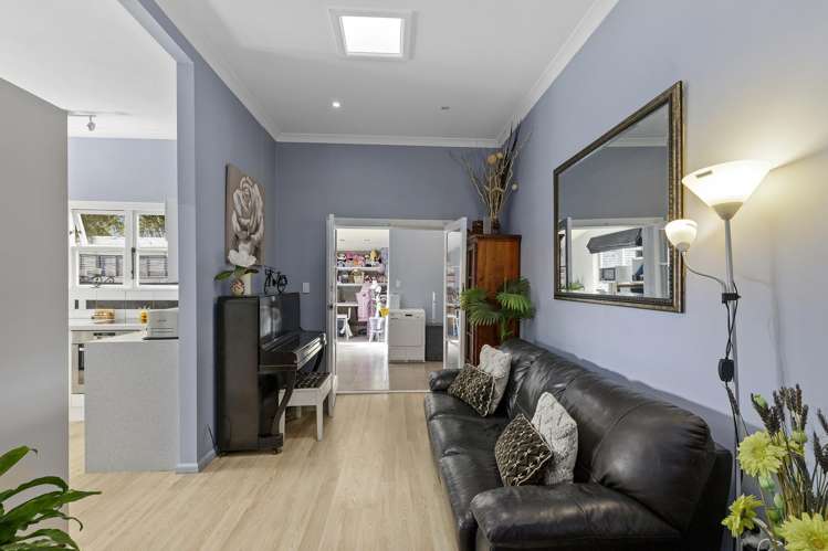 535 Fergusson Drive Trentham_13