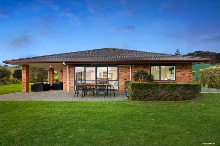 71 Potter Road Dairy Flat_9