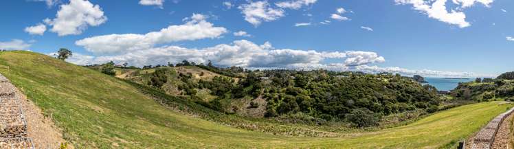 8 Tamihana Road Waiheke Island_1