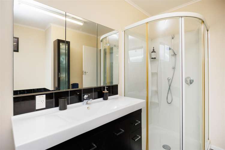 36 Wanganui Road Marton_29