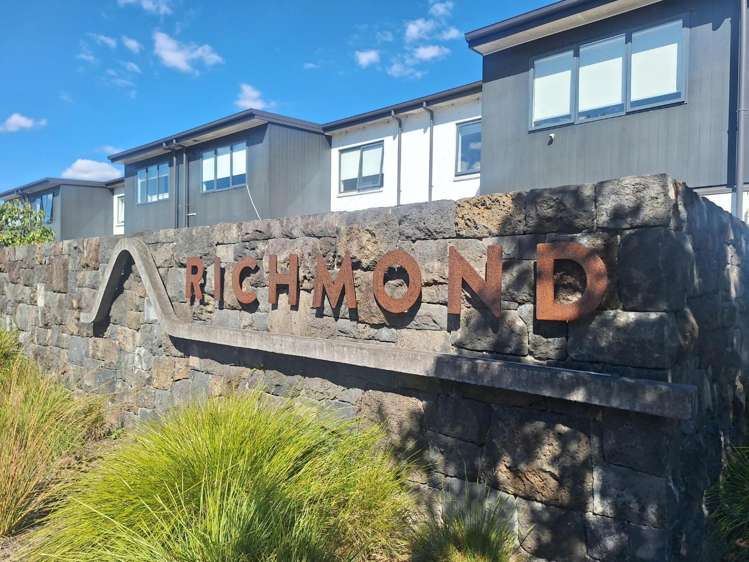 1 Verdant Lane Mount Wellington_12