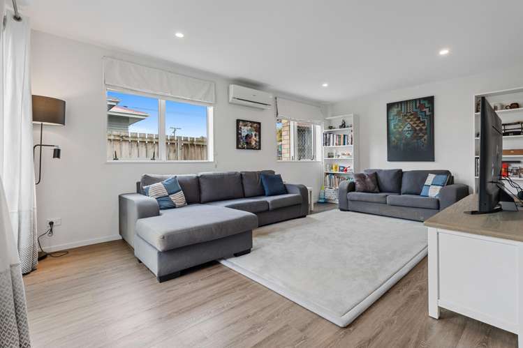 193 Riverside Avenue Point England_6