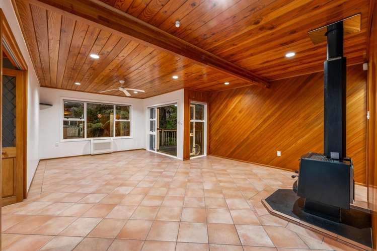 28 Geneva Place Blockhouse Bay_11