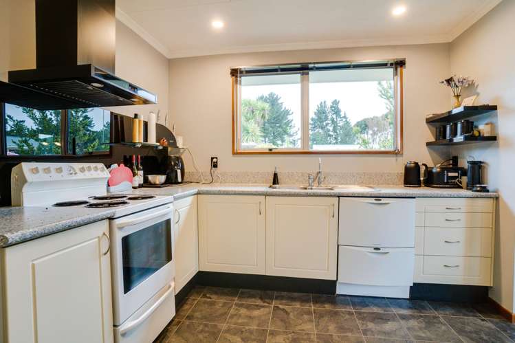 51 Viscount Road Waldronville_4