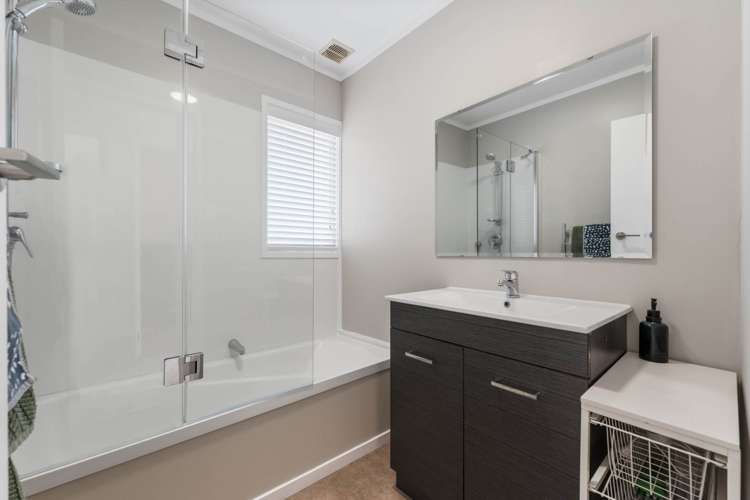 2/20 Scarlock Avenue Browns Bay_10