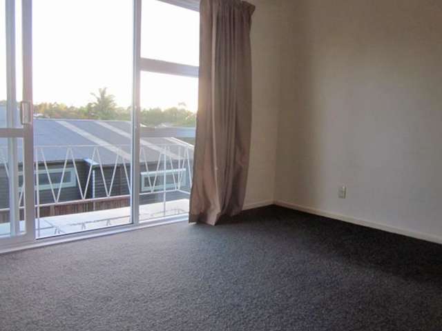 6 Cruickshank Crescent Meadowbank_2