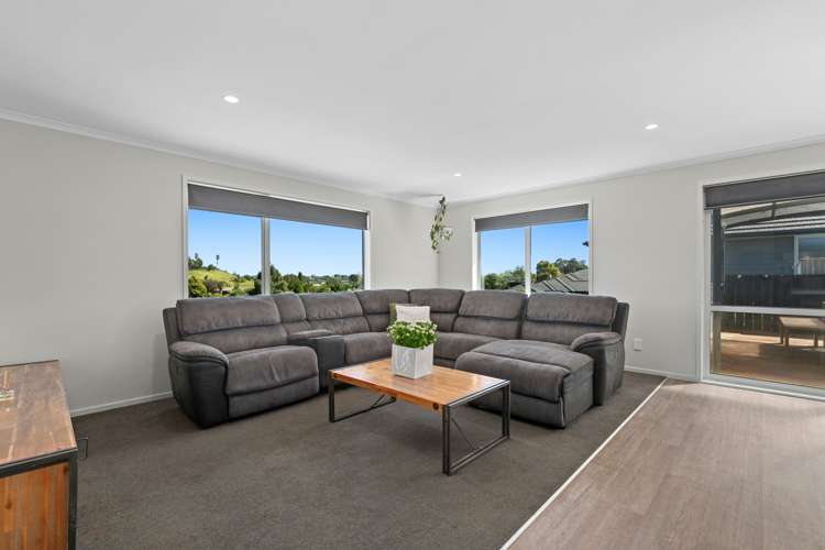 35 Jane Way Hairini_21