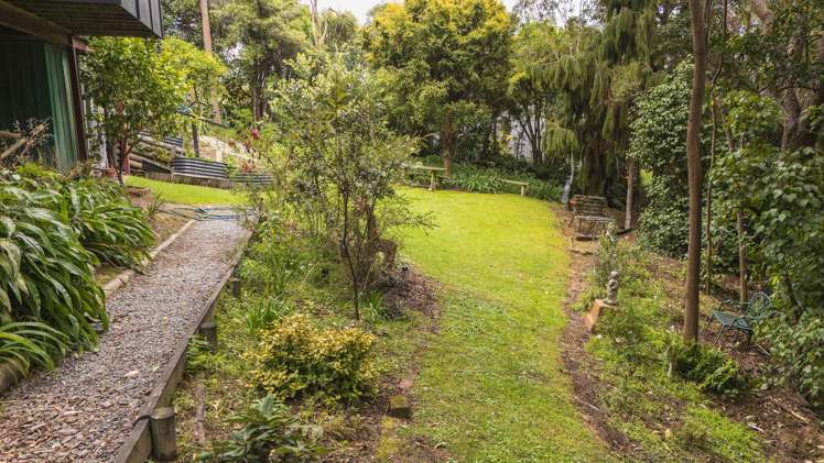 39 Aylmers Valley Road Akaroa_17