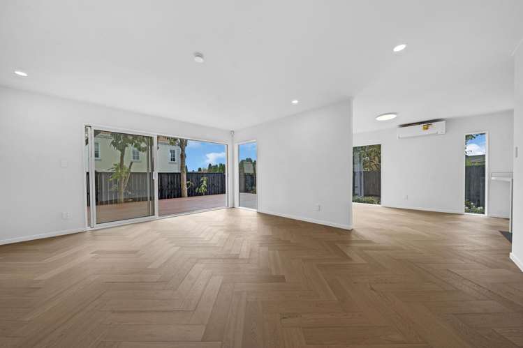 2/194 Bucklands Beach Road_3