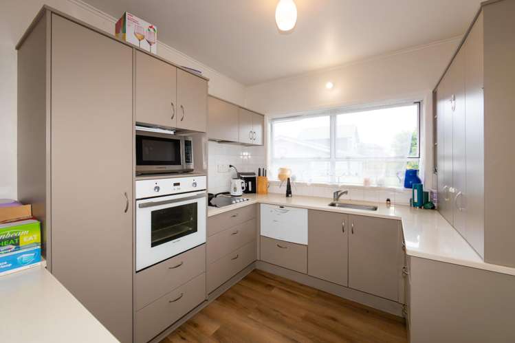 38 Wycliffe Street Onekawa_8