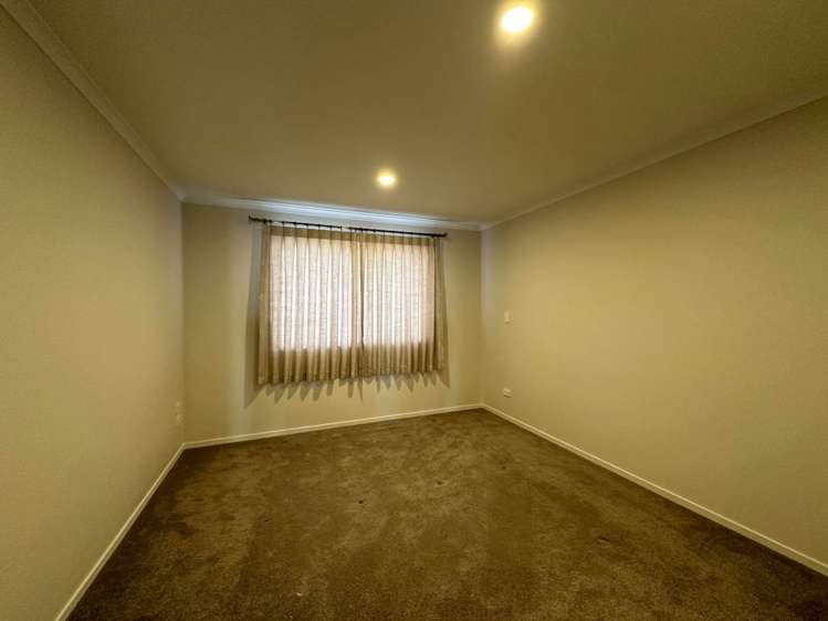 8 Drumconnell Drive Flat Bush_13