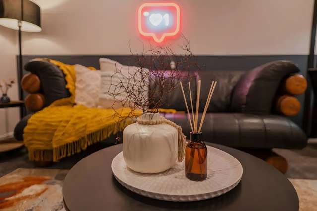 Fully Furnished and Equipped! August Start!