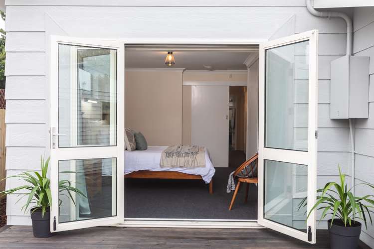 37 Flemington Avenue North New Brighton_11