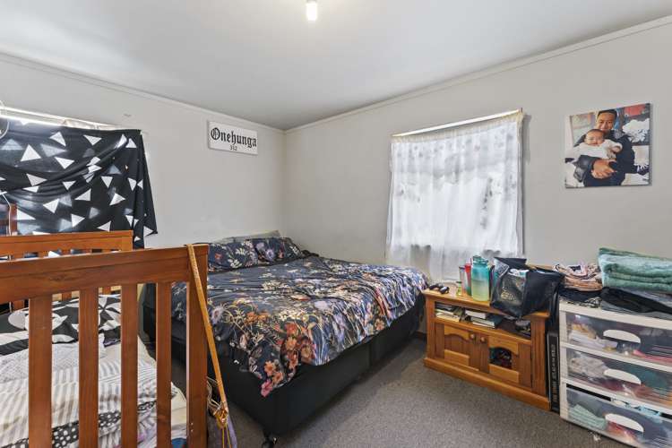 48 Chelburn Crescent Mangere East_17