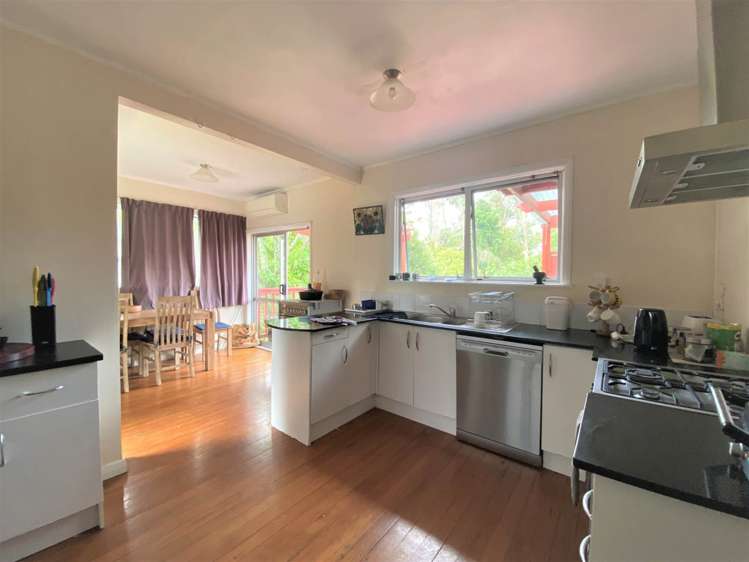 42 Parker Avenue New Lynn_5