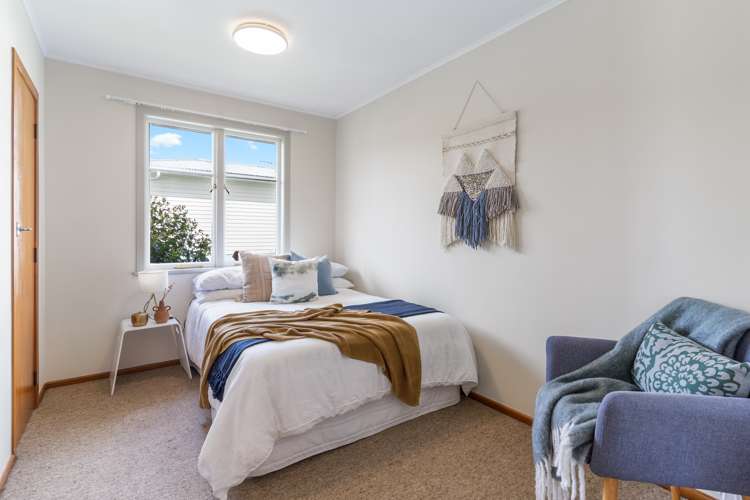 17 Kashmir Road Glen Eden_12