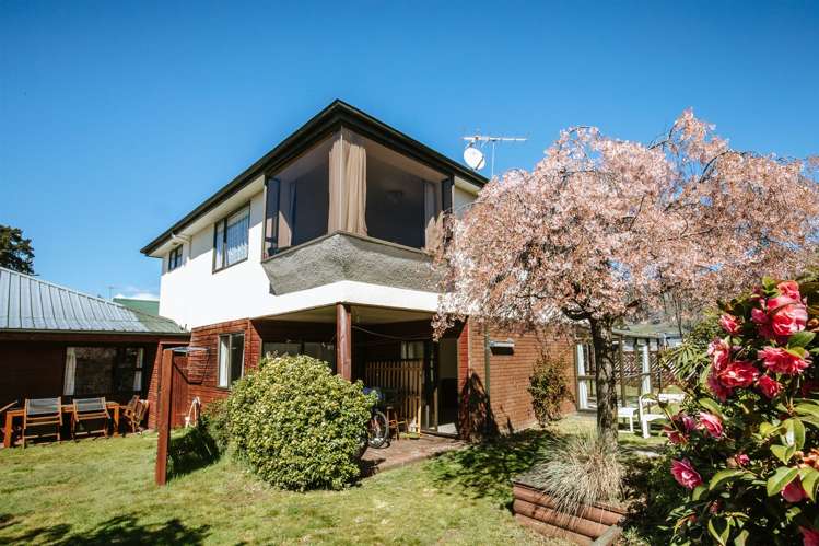 58f Dungarvon Street Wanaka_2