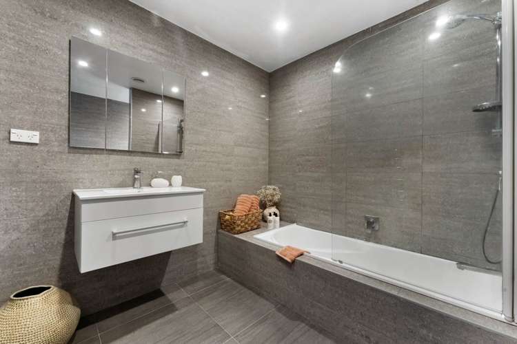 14 Arawa Street New Lynn_16