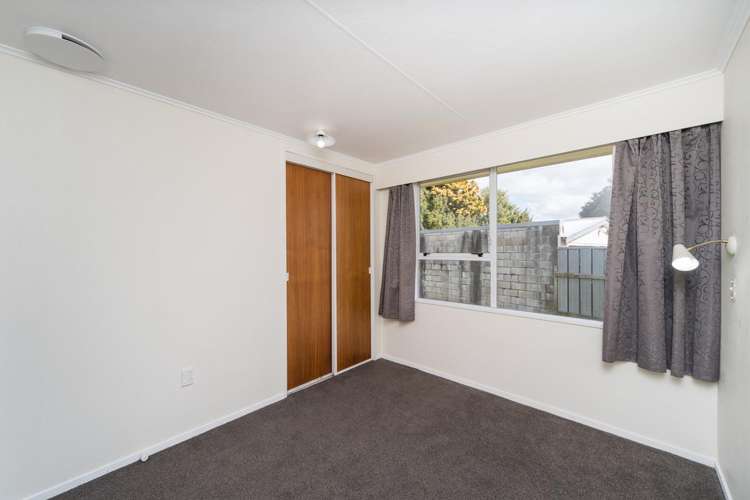 38 Somerset Crescent Highbury_15