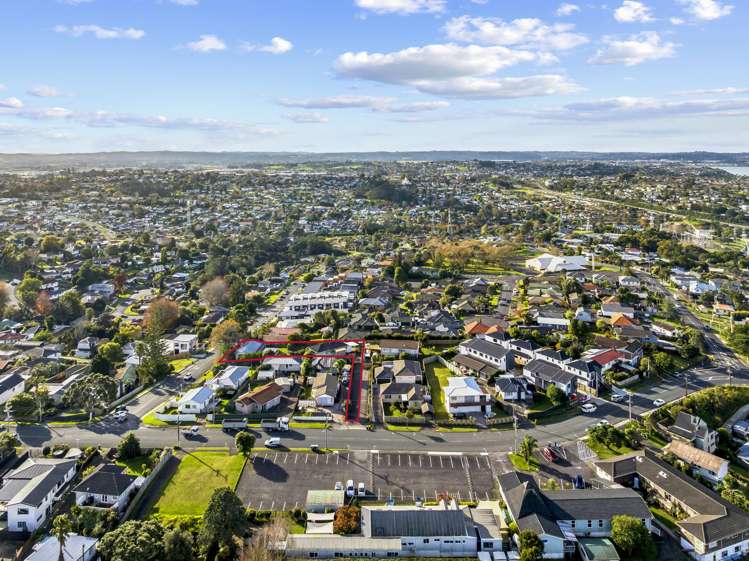 177 Waimumu Road and 2 Hewlett Road Massey_10