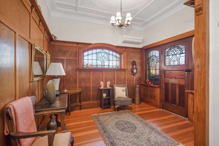 24 Sandringham Street Saint Clair_3