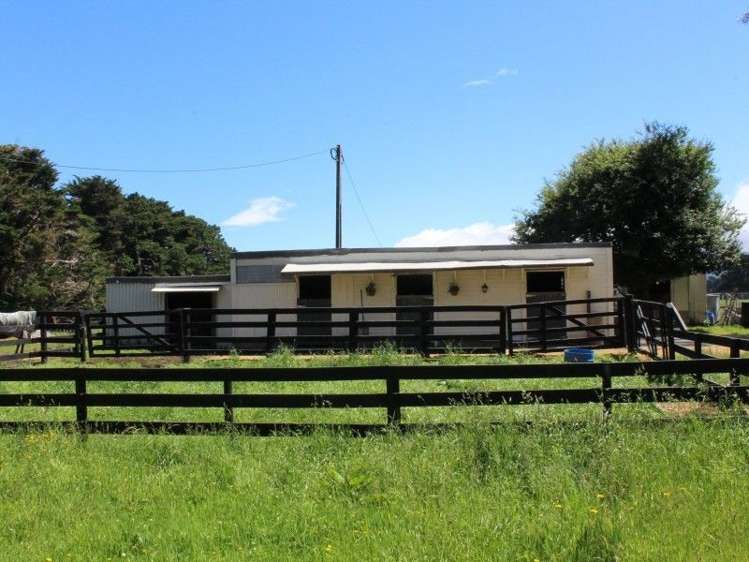 147 Ross Road Rangitikei Surrounds_7