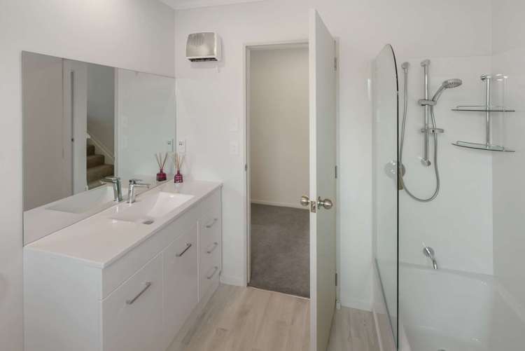 12c Carnot Street Glenholme_13