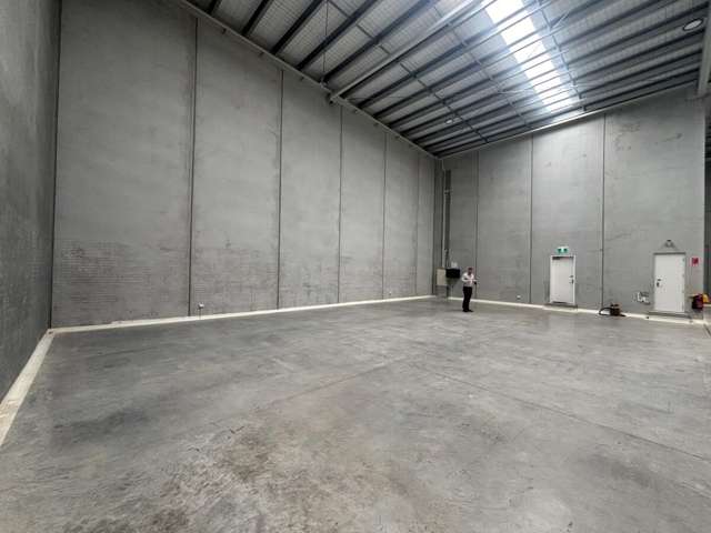 2/5 Northside Drive Westgate_2