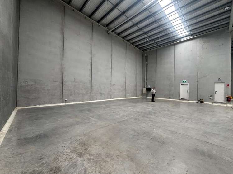 2/5 Northside Drive Westgate_6