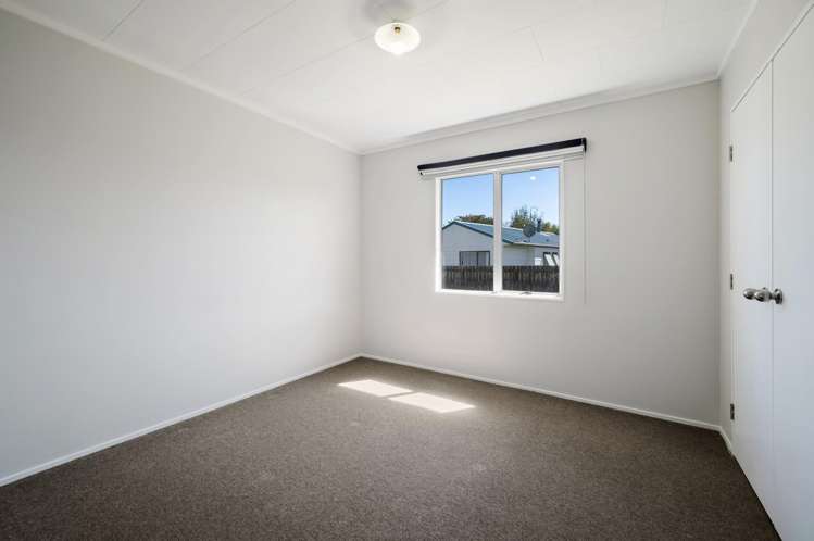 16 Aspen Place Owhata_6