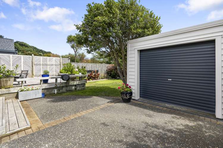 32 Bentinck Avenue Strathmore Park_13