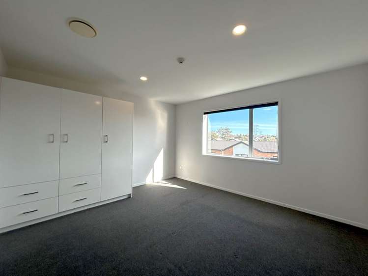 60 Niu Lane Te Atatu South_8