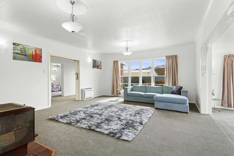 12 Raukawa Grove Wallaceville_1