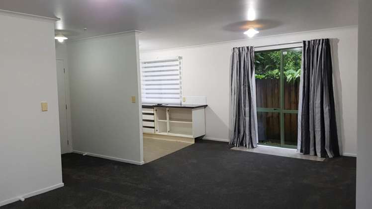 1/12A Keeling Road Henderson_12