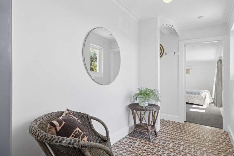 42 Easther Crescent Kew_17