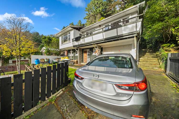 8 Hine Road Wainuiomata_15