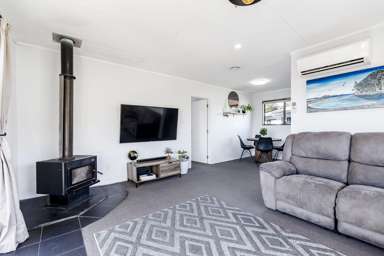 77 Poplar Grove_2