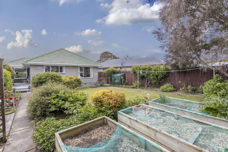 9 Stanford Street Burwood_19