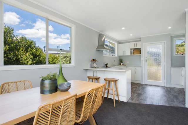 7 Barry Road Waihi_4