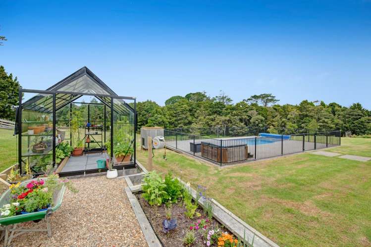 99b Pebble Brook Road Waitoki_4