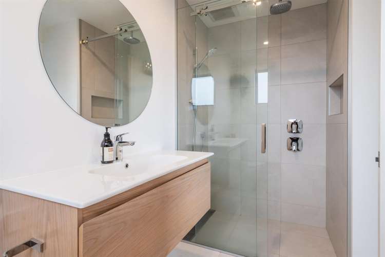 40 Glen Dene Crescent Wanaka_7